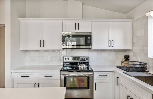 East Mesa Casa | Your Home Away from Home: Pool, Games, Hot Tub, Western, BBQ, Lux Home, Family