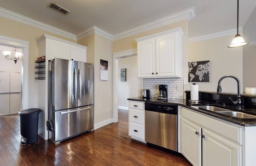 Clarksville Casa | Your Home away from Home - Entire house