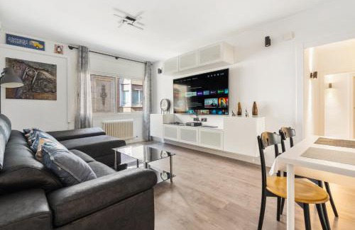 Gracia Apartamento | Your Home in Barcelona Office & Gym & Parking free