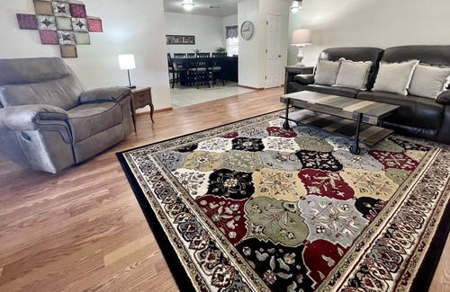 Artesia Casa | Your Homestead away from Home! Family Friendly - Cozy & Convenient