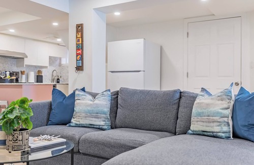 Newtonbrook Casa | Your Ideal Cozy 3-Bedroom Suite