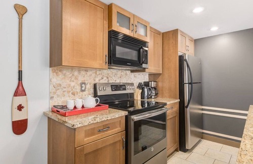 Dead Man's Flats Apartamento | Your Lovely 3BR/2BA Condo at the Edge of Canmore