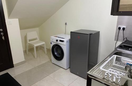 Khalifa City Apartamento | Your Luxury Studio near Airport