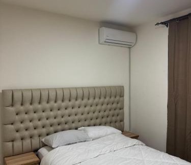 Port Louis Apartamento | Your Modern Getaway in Baie du Tombea