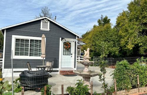El Sobrante Casa | Your Most Romantic and Peaceful Getaway