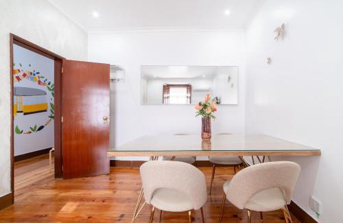 Penha de Franca Casa | Your New Home in Lisbon - AC and Fast Wi-Fi