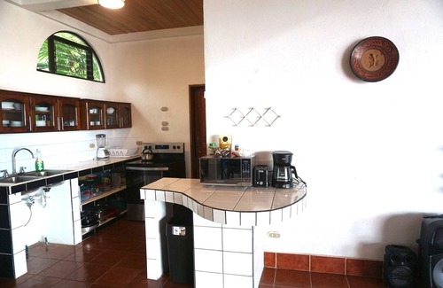 Savegre Casa | Your own house in the jungle, 5 minutes from the beach!