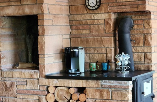Lake Roesiger Casa | Your own lakefront retreat on beautiful and wooded Lake Roesiger in Snohomish.
