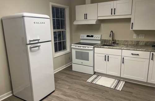 Woodstock Apartamento | Your Own Private Suite with Private entrance!