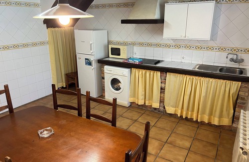 Vallobal Casa | Your Peaceful Hideaway in the Heart of Asturias