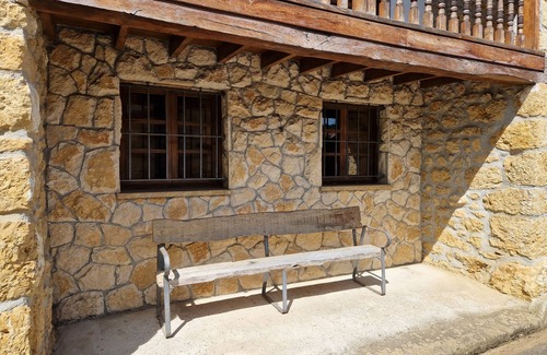 Vallobal Casa | Your Peaceful Hideaway in the Heart of Asturias