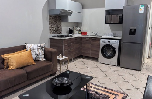 Elarduspark Apartamento | Your Perfect Escape with Breathtaking Lake Views. Find it, You will love it!