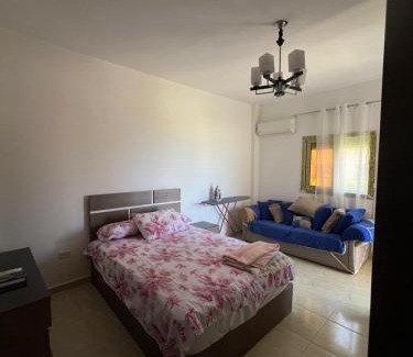 Ad-Dab'ah Chalet De Esquí | Your Perfect Getaway, Luxury Chalet in Lamera, Ras El Hekma