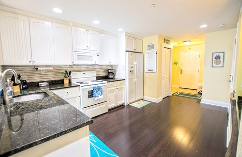 Independence Square Condominio | Your Perfect Vacation! Beautiful 2BR, 2BTH Condo & 4 FREE Waterpark passes daily