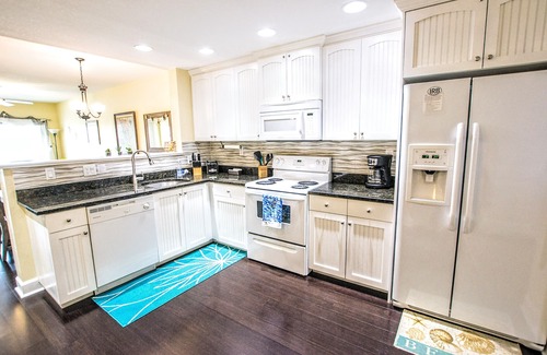 Independence Square Condominio | Your Perfect Vacation! Beautiful 2BR, 2BTH Condo & 4 FREE Waterpark passes daily