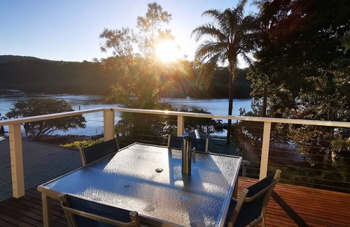 Cowan Casa | Your Perfect Waterfront Escape/ holiday