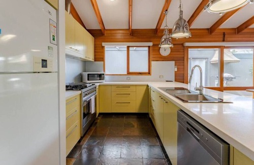 Ballarat North Casa | Your Private Nature Haven in Ballarat North