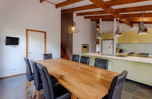 Ballarat North Casa | Your Private Nature Haven in Ballarat North