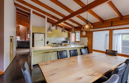 Ballarat North Casa | Your Private Nature Haven in Ballarat North