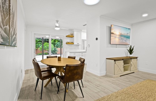 Sarasota Springs Casa | Your Private Tropical Paradise with Heated Pool!