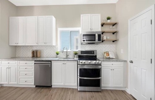 Charlotte Casa | Your Private Urban Getaway Home minutes to Uptown Charlotte NC 3beds, 2 bath
