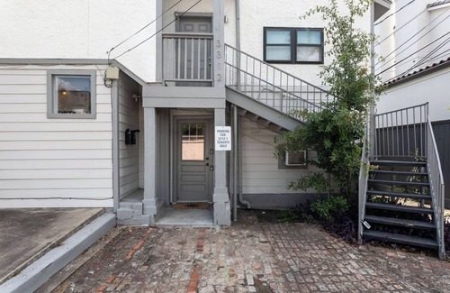 Greenway Plaza-Upper Kirby Apartamento | Your Queen's Gambit! Sleeps 10/4BR/3BA/2PA
