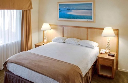 Avila Beach Hotel | Your Relaxing Getaway Awaits! 2 Comfortable Units, Free Parking, Onsite Pool