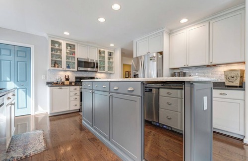 Captain's Cove Casa | Your Song - Gorgeous Waterfront in Captain's Cove!