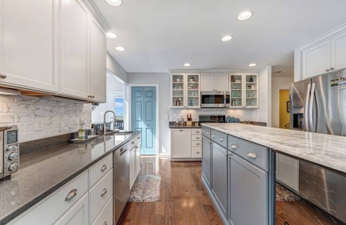 Captain's Cove Casa | Your Song - Gorgeous Waterfront in Captain's Cove!