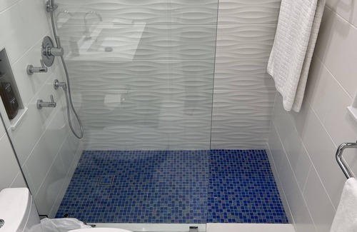 Hallandale Beach Alquiler De Eote | Your Spotless Clean 5-Star Suite - 6 min from the beach