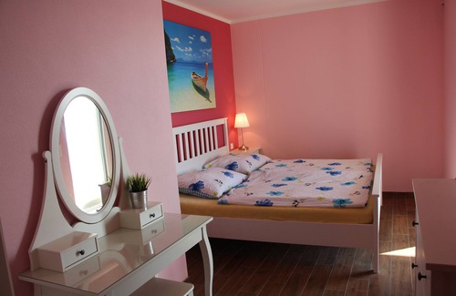 Bodensdorf Apartamento | Tu soleado palco sobre el lago