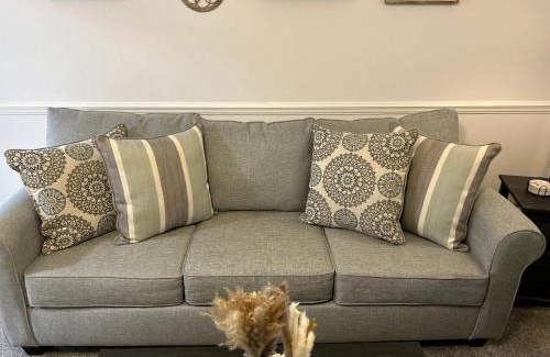 Weaver Apartamento | Your Weaver Rest Stop on the Ladiga Trail!