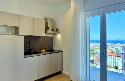 Meta Apartamento | YourHome - Il Pino Rooms & Apartment