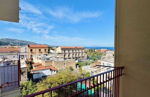 Meta Apartamento | YourHome - Il Pino Rooms & Apartment