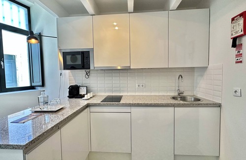 Centro / Baixa Apartamento | YOUROPO - Typical House
