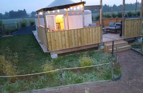 Clermont-Creans Alquiler De RV | Yurt-des voyageurs-Confortable-Baño privado con bañera-Sin vista