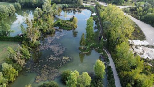 Saint-Thibault Otro | Yourte du pied de loup
