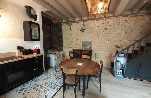 Yport Casa | Yport, maison de pêcheur avec jolie terrasse.