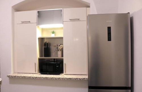 Bautzen Apartamento | YR-Apartment-Stadtzentrum-Billardtisch-140qm-Parkplatz
