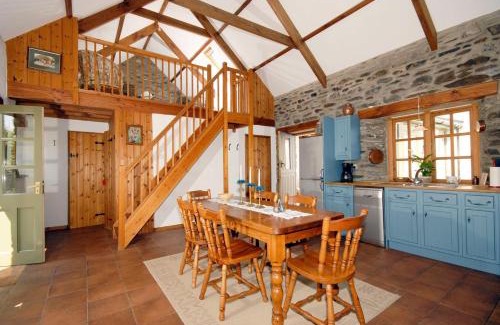Haverfordwest Casa | Yr Hen Gof