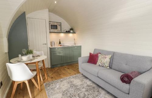 Ruthin Casa | Yr Onnen