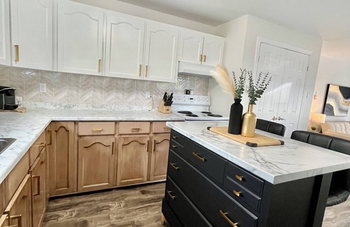 Saint John Apartamento | YSJ Short Stays - 2 Bedroom Apartment with Private Patio!
