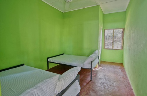 Eravur Pattu Hotel | Yuhibuhi Forest Resort