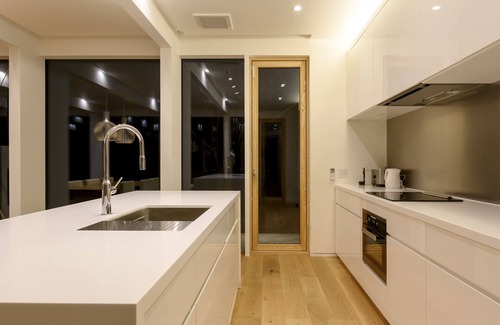Niseko Casa | Yukihyo by H2 Life