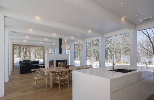 Niseko Casa | Yukihyo by H2 Life