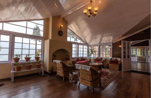 Darjeeling Casa | YuleTea Retreat A Premium Heritage Hotel