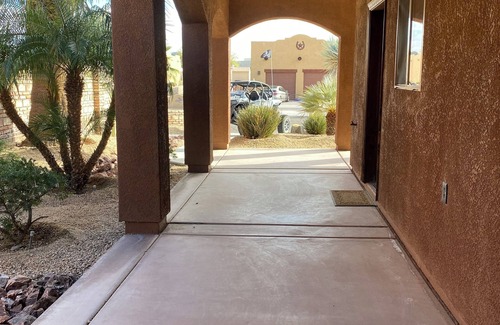 Foothills Casa | Yuma Foothills Paradise with RV-Hookup, Wi-Fi, AC and more! Pet friendly, too!