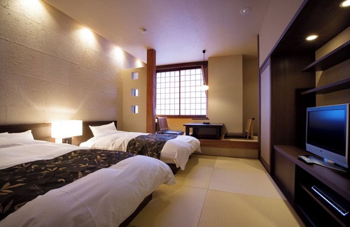 Tonami Casa | yumetsuzuri