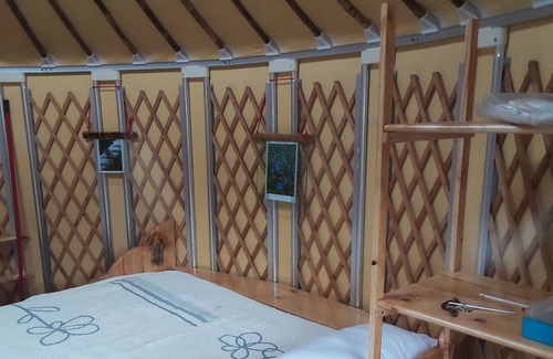 Aldeguer Alquiler De RV | Yurt for 4 in Remote Mountain Location