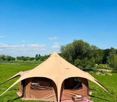 Hertford Otro | yurt Hertford farm stay riverside firepit bbq